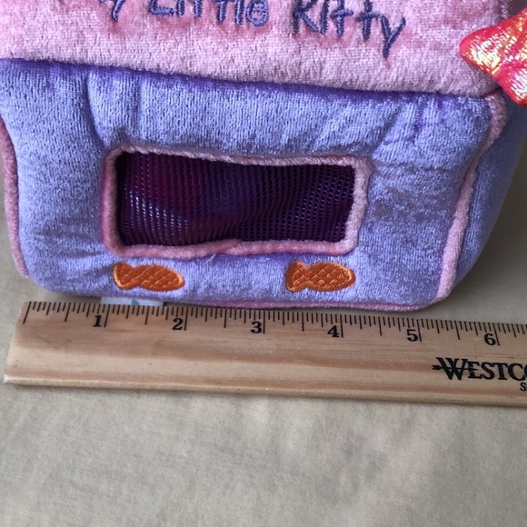 My Little Kitty Gund Zip Up Carrying Case with White Cat Dish and Ball Fabric - Picture 12 of 14